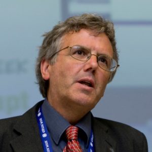Prof. David Manning, who spoke at IV Congresso de Rochagem